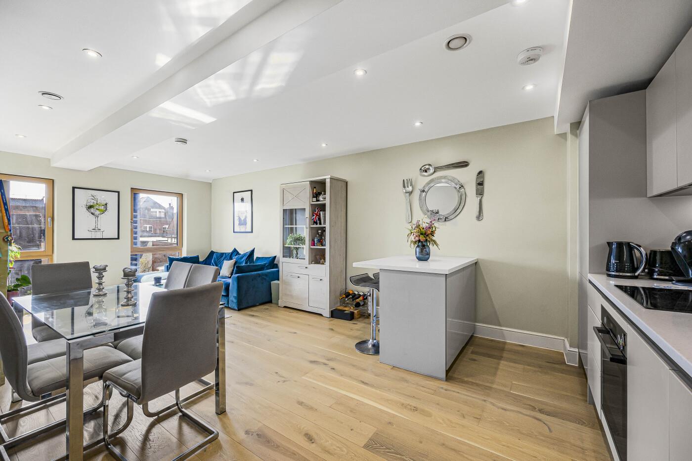 Gardiner Place, Henley-On-Thames